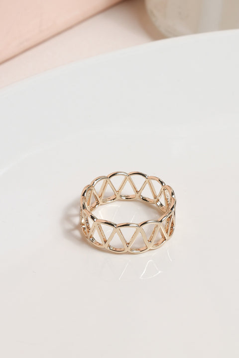Tris Triangle Ring