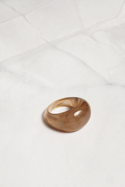 Resin Dome Ring in Brown
